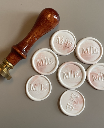 CUSTOMIZED WAX SEAL M|E